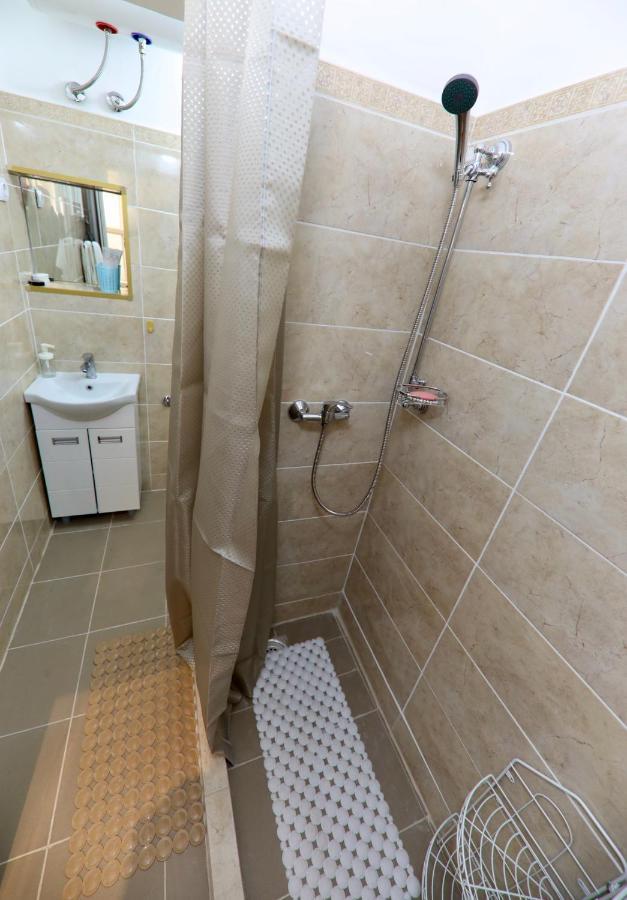 Central Ant Apartment Belgrad Dış mekan fotoğraf